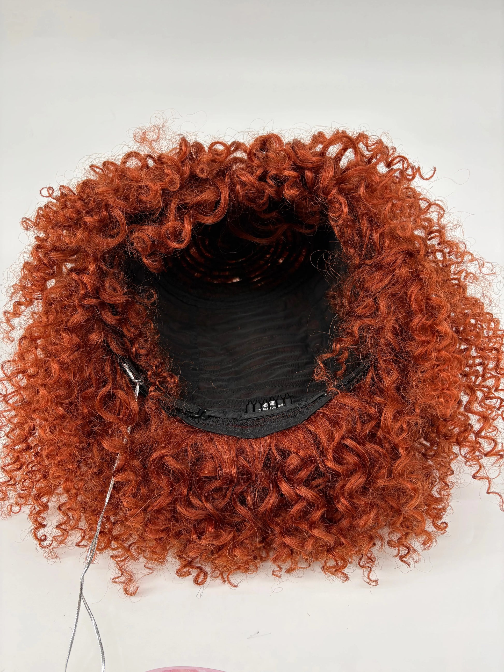Easy-Go Short Jerry Curly Wig – 350 Copper Red KIWI HAIR BEAUTY